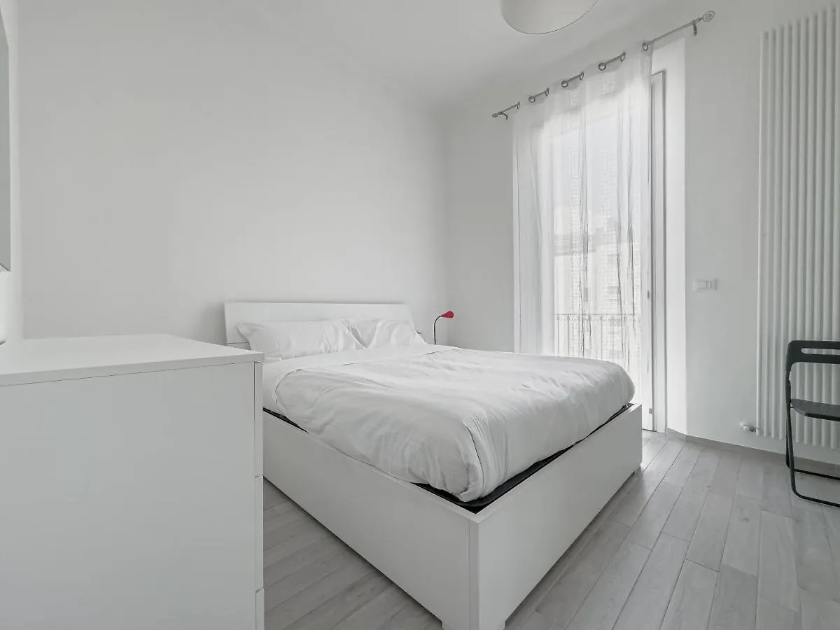 Realkasa Mura Del Borgo Di San Pietro Bologna 0*,