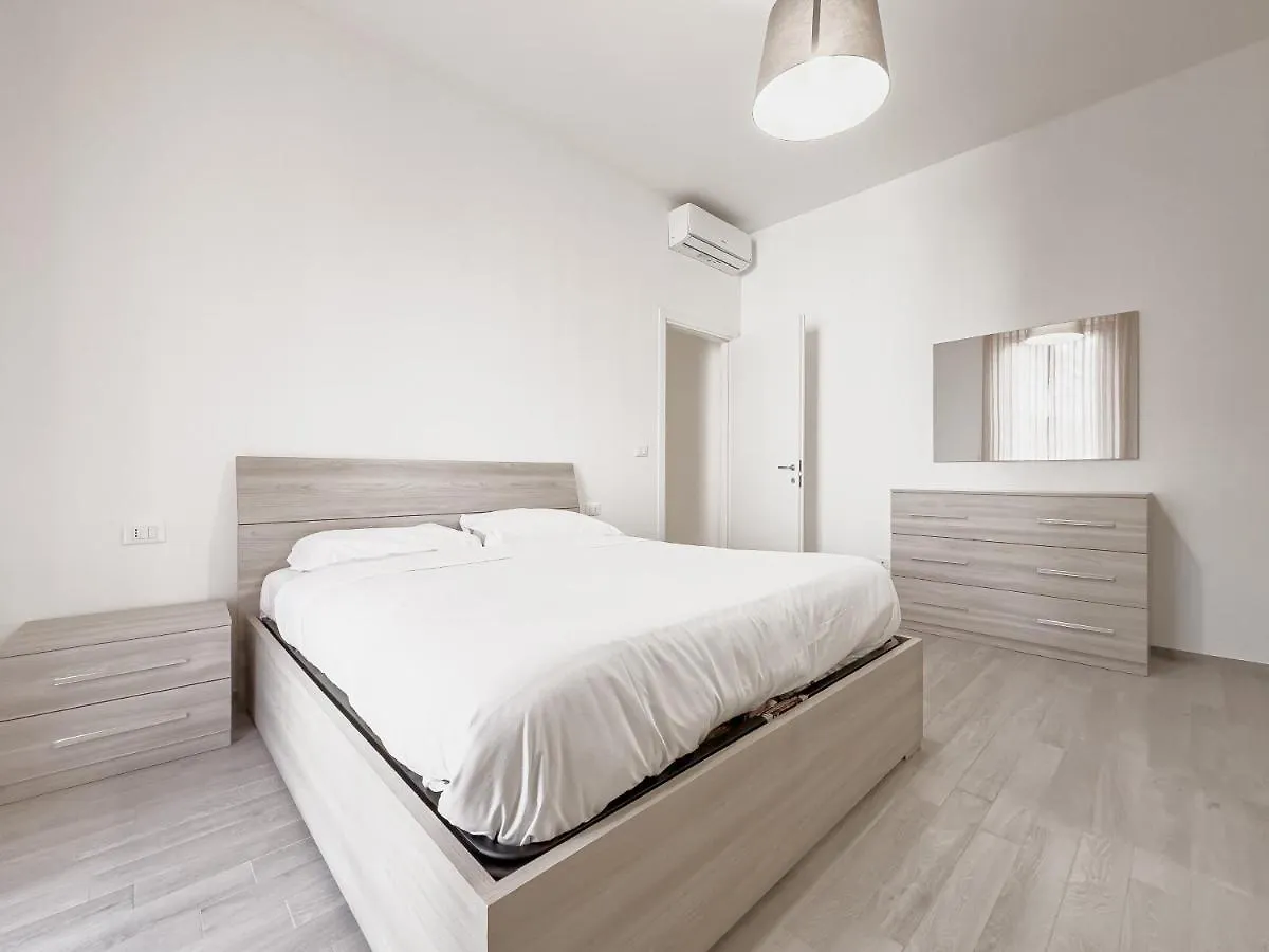 Realkasa Mura Del Borgo Di San Pietro Bologna Italy