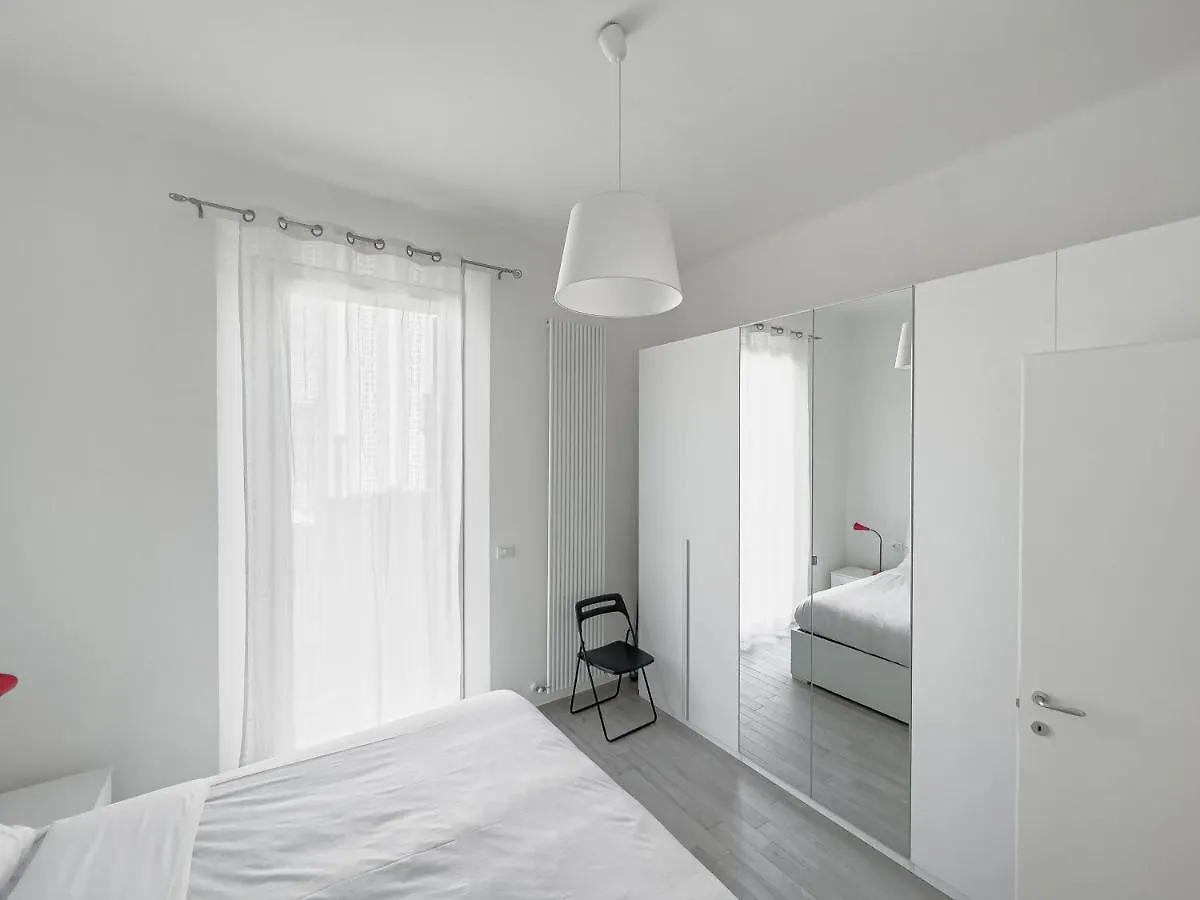 Realkasa Mura Del Borgo Di San Pietro Bologna 0*,  Italy